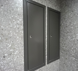 Люк усиленный с уплотнителем и наличником