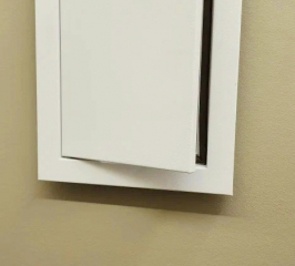 Люк усиленный с уплотнителем и наличником