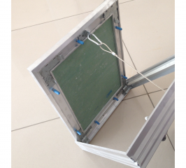 Люк под ванну под плитку 